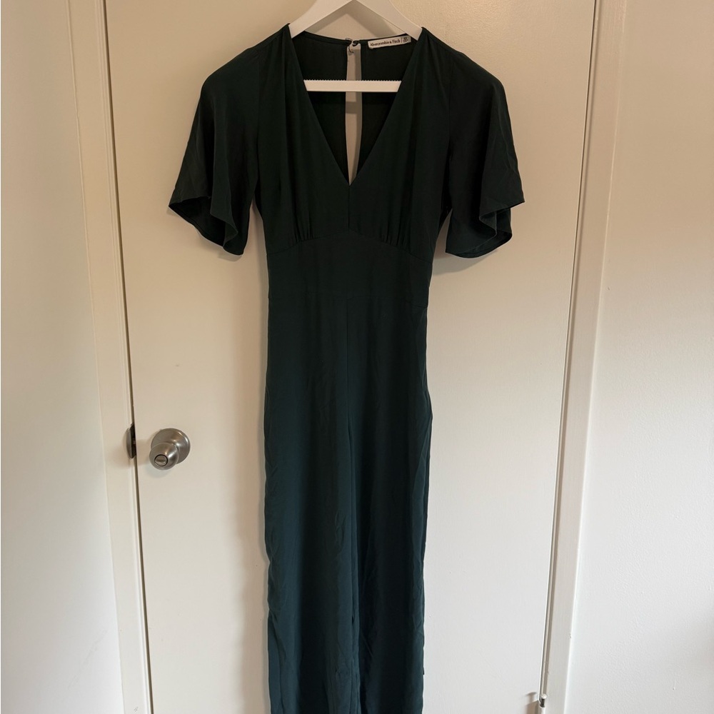 Elegant Green Jumpsuit